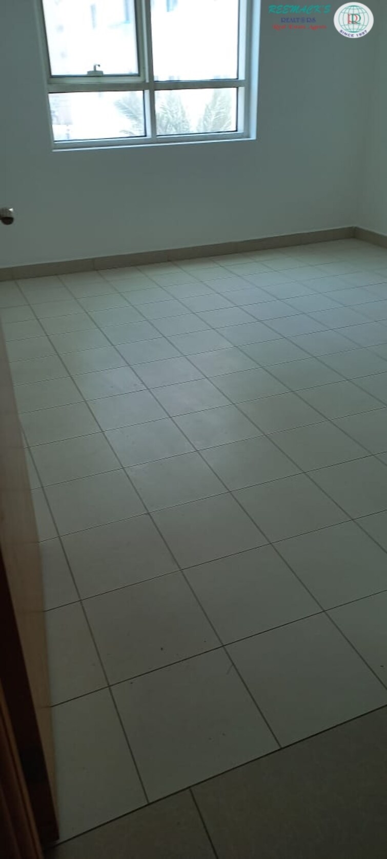 Al Musalla Building Apartment for Rent, Al Musalla, Sharjah