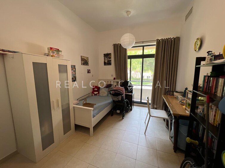 Al Ghaf Apartment for Sale, The Greens, Dubai