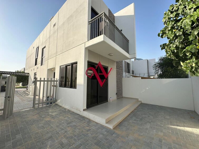  Townhouse for Rent, DAMAC Hills 2 (Akoya by DAMAC), Dubai