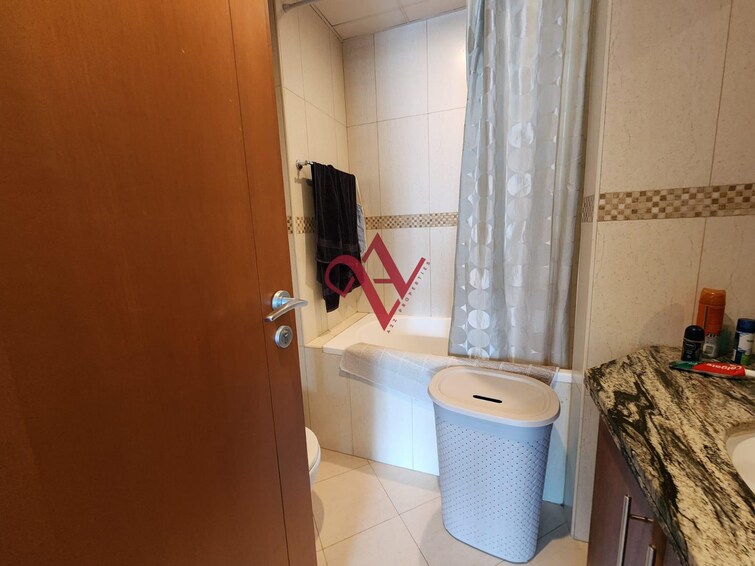 JLT Cluster Q Apartment for Sale, Jumeirah Lake Towers (JLT), Dubai