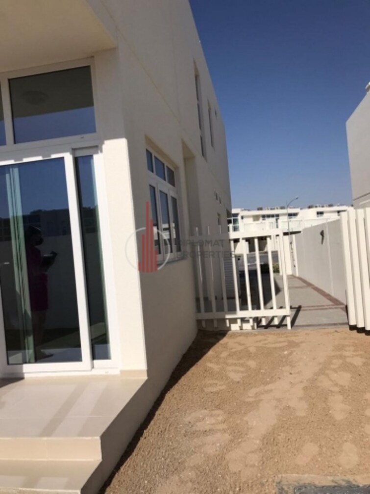 Centaury Villa for Rent, DAMAC Hills 2 (Akoya by DAMAC), Dubai