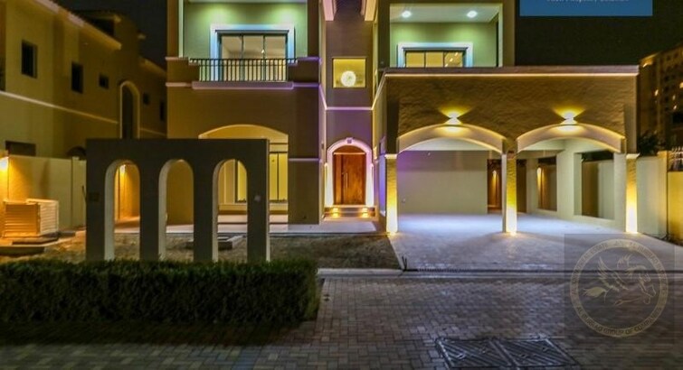  Villa for Sale, The Villa, Dubai