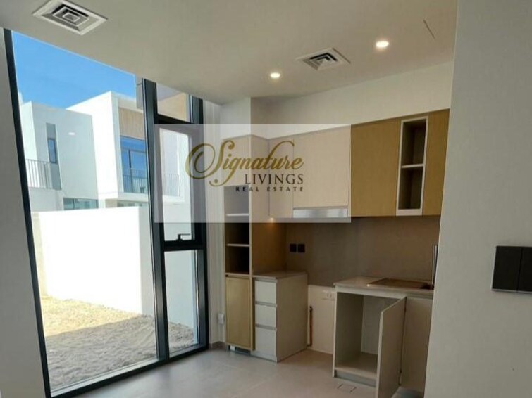 Spring Townhouse for Rent, Arabian Ranches 3, Dubai