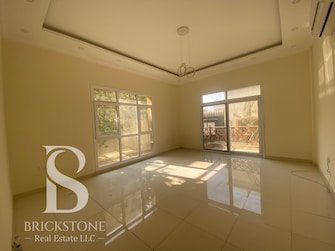 4 BR Villa For Rent in Al Quoz 1 Cover Image