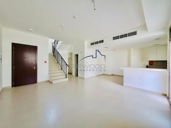 4 BR Villa For Sale in Noor Townhouses Cover Image