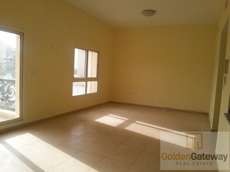 Al Thamam Apartment for Rent, Remraam, Dubai