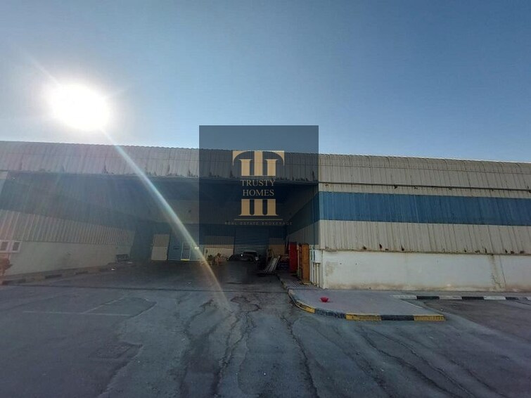  Warehouse for Sale, Dubai Investment Park (DIP), Dubai