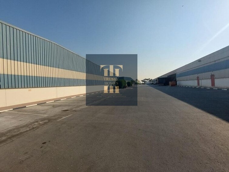  Warehouse for Sale, Dubai Investment Park (DIP), Dubai