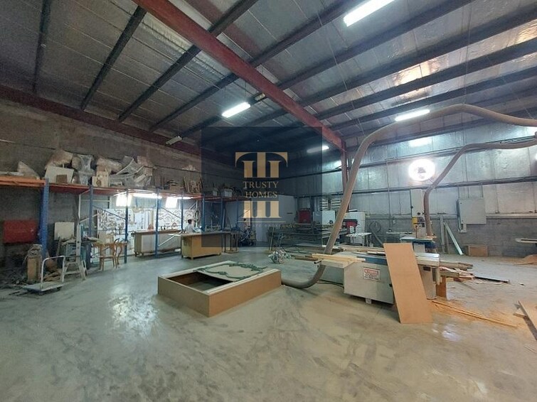  Warehouse for Sale, Dubai Investment Park (DIP), Dubai
