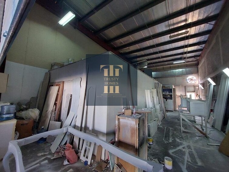  Warehouse for Sale, Dubai Investment Park (DIP), Dubai