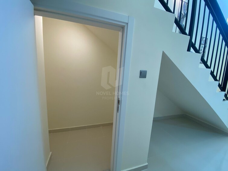  Villa for Rent, DAMAC Hills 2 (Akoya by DAMAC), Dubai