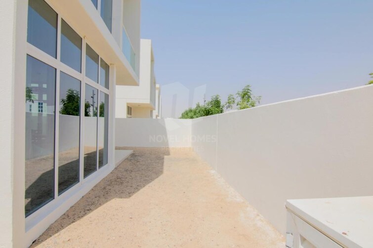Janusia Villa for Sale, DAMAC Hills 2 (Akoya by DAMAC), Dubai
