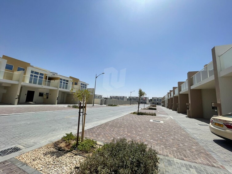 Victoria Villa for Rent, DAMAC Hills 2 (Akoya by DAMAC), Dubai