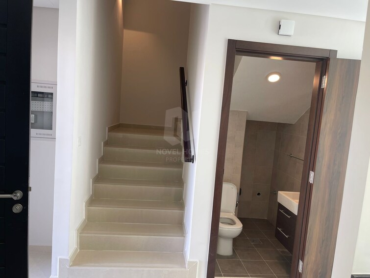 Victoria Villa for Rent, DAMAC Hills 2 (Akoya by DAMAC), Dubai