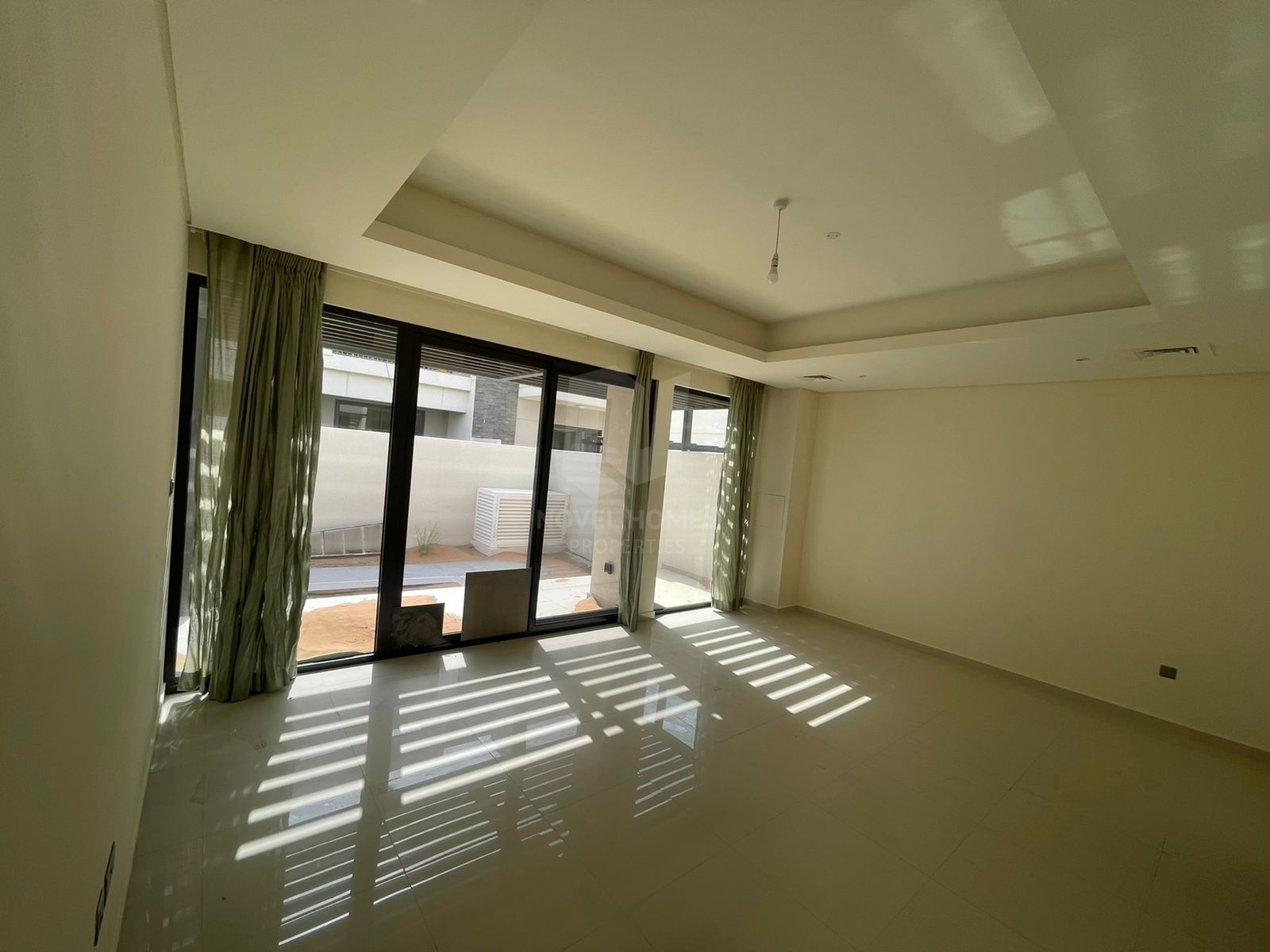 Zinnia Villa for Sale, DAMAC Hills 2 (Akoya by DAMAC), Dubai