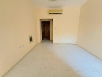 2 BR Apartment For Rent in Muwaileh Building