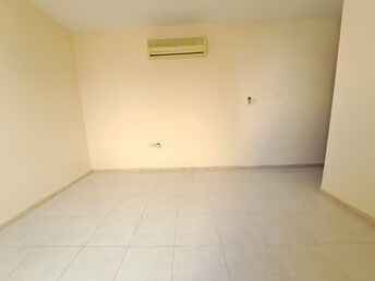 2 BR Apartment For Rent in Muwaileh Building