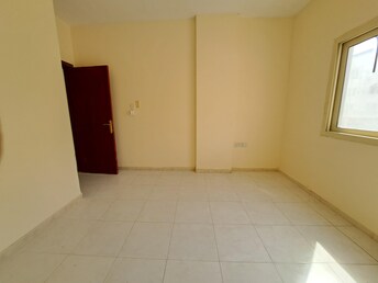 2 BR Apartment For Rent in Muwaileh Building