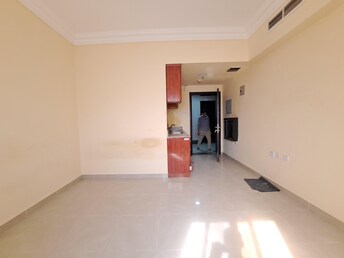 Studio Apartment For Rent in Muwaileh Building