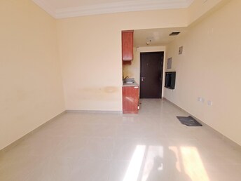 Studio Apartment For Rent in Muwaileh Building