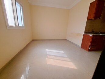 Studio Apartment For Rent in Muwaileh Building