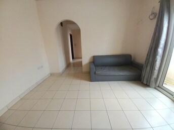 1 BR Apartment For Rent in Muwaileh Building