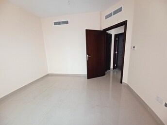 1 BR Apartment For Rent in Muwaileh Building