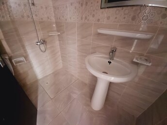 1 BR Apartment For Rent in Muwaileh Building