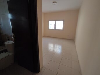 1 BR Apartment For Rent in Muwaileh Building