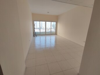 1 BR Apartment For Rent in Muwaileh Building