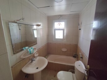 1 BR Apartment For Rent in Muwaileh Building