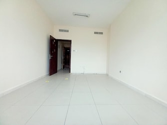 1 BR Apartment For Rent in Al Nada Tower Cover Image