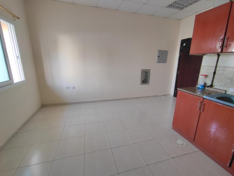 Muwaileh Building Apartment for Rent, Muwaileh, Sharjah