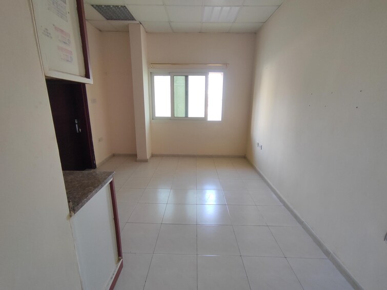 Muwaileh Building Apartment for Rent, Muwaileh, Sharjah