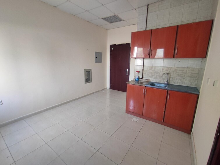 Muwaileh Building Apartment for Rent, Muwaileh, Sharjah