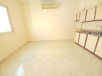 Studio Apartment For Rent in Muwaileh Building