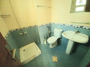 Studio Apartment For Rent in Muwaileh Building