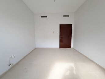 2 BR Apartment For Rent in Muwaileh Building