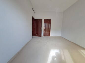 2 BR Apartment For Rent in Muwaileh Building