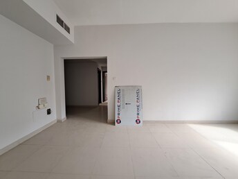 2 BR Apartment For Rent in Muwaileh Building