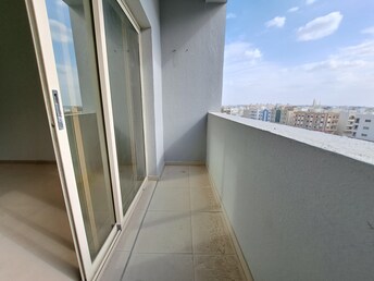 2 BR Apartment For Rent in Muwaileh Building