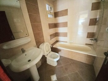 1 BR Apartment For Rent in Muwaileh Building