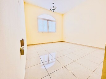 Studio Apartment For Rent in Muwaileh Building