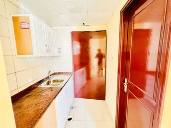 Studio Apartment For Rent in Muwaileh Building