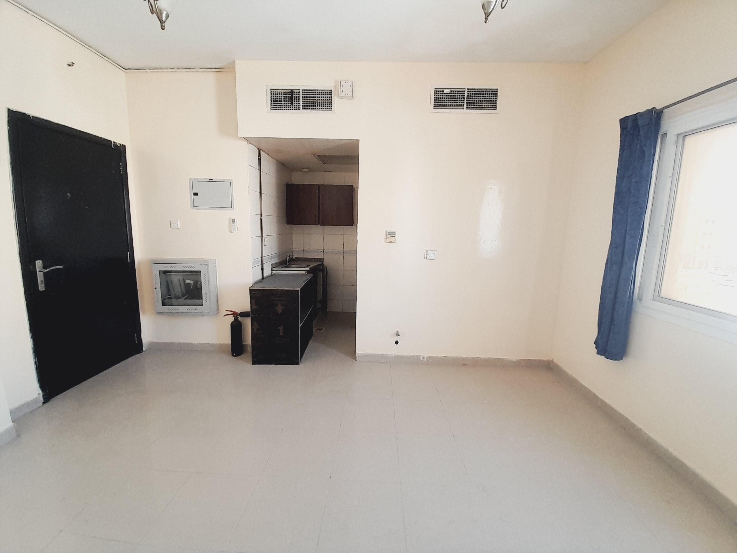 Studio Apartment For Rent in Muwaileh Building