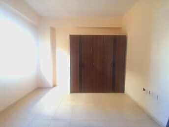 1 BR Apartment For Rent in Muwaileh Building