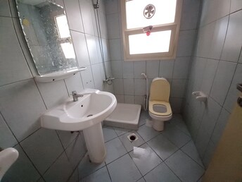 Studio Apartment For Rent in Muwaileh Building