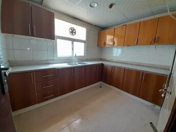 Muwaileh Building Apartment for Rent, Muwaileh, Sharjah