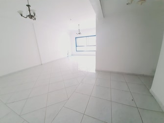 2 BR Apartment For Rent in Al Naseem Tower Cover Image