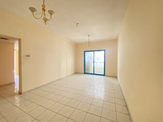 2 BR Apartment For Rent in Al Nada Tower Cover Image